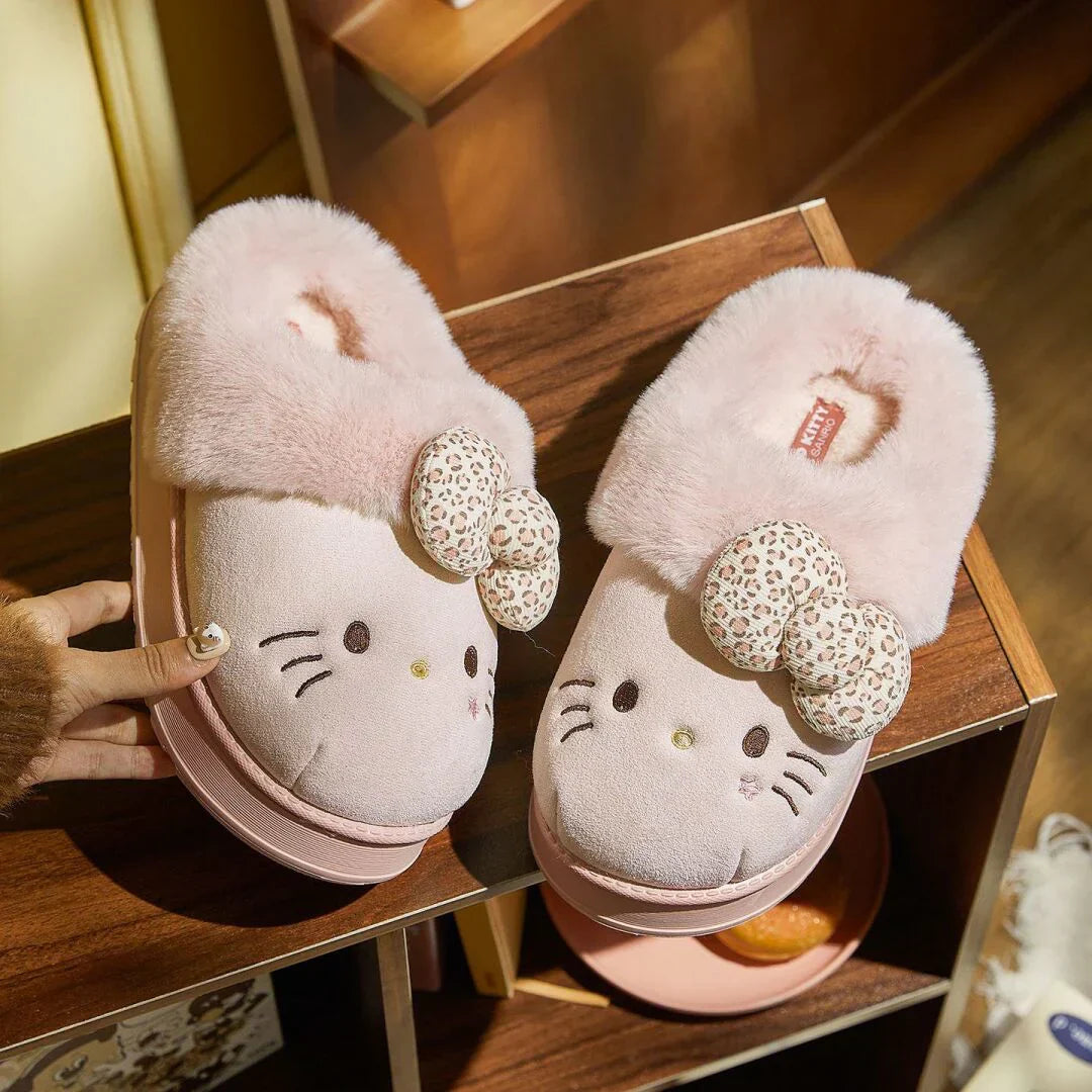 Chaussons Hello Kitty 🐱👣 – Douillets & Adorables 💖